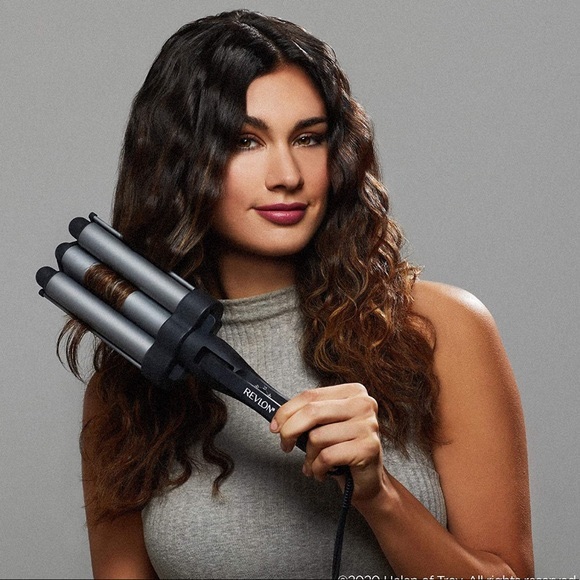 REVELON JUMBO WAVER (curling iron) - Picture 5 of 5